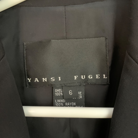 Tansu Fugel three button blazer. Never worn - Picture 2 of 5